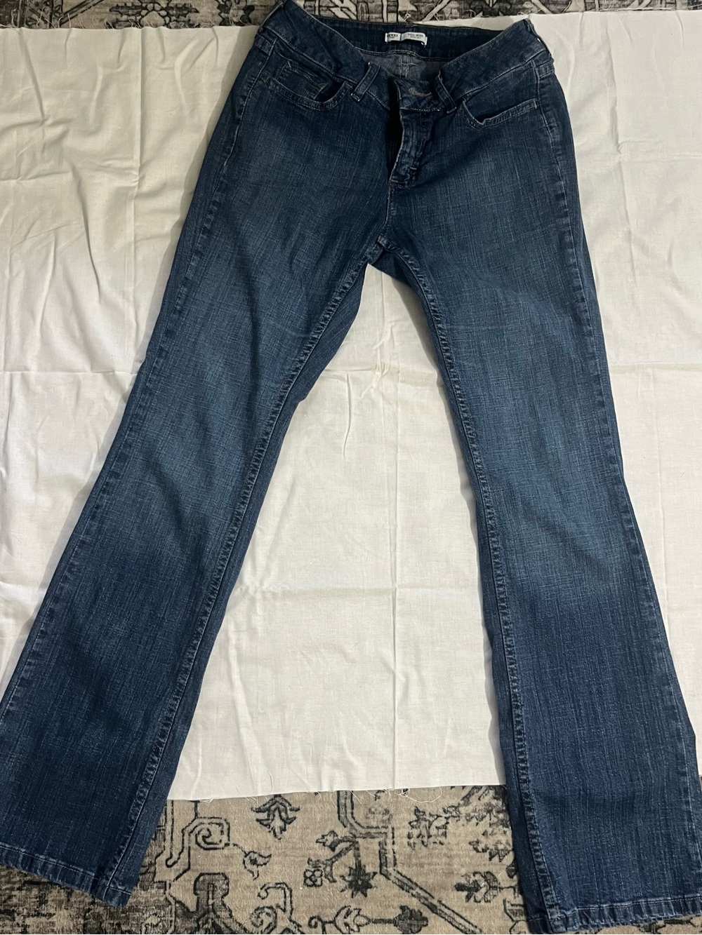 Women’s Dark Blue Straight-Leg Jeans